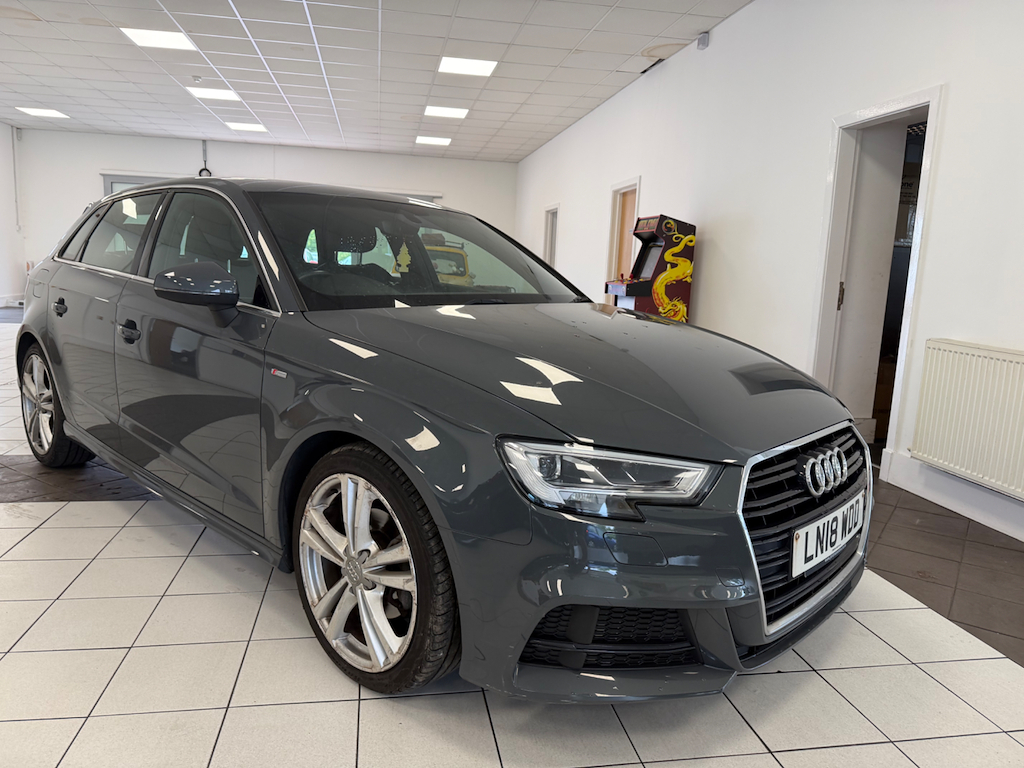 Audi A3 1.5 Tfsi Sport S Tronic Black #3