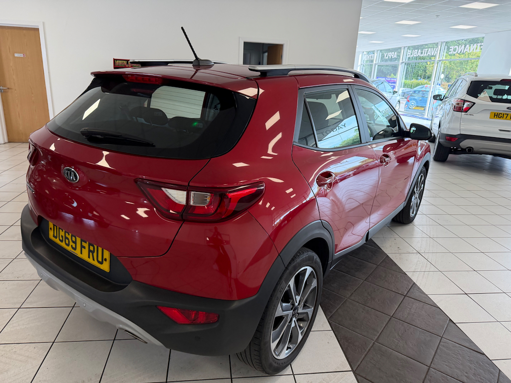 Kia Stonic 1.4 L 2 Isg #6