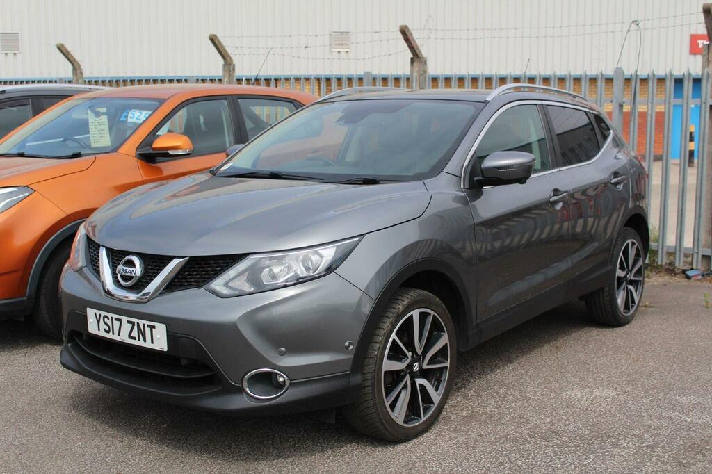 Nissan Qashqai Suv 1.6 Dci Tekna 2Wd Euro 6 Ss 201717 Grey
