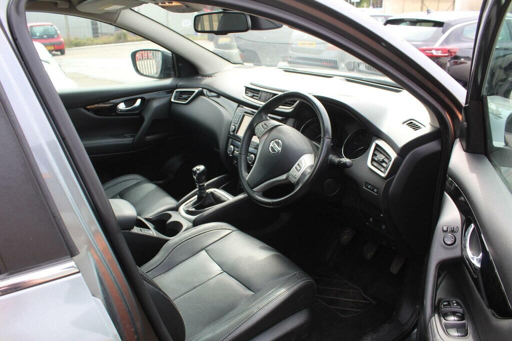 Nissan Qashqai Suv 1.6 Dci Tekna 2Wd Euro 6 Ss 201717 YS17ZNT Grey #3