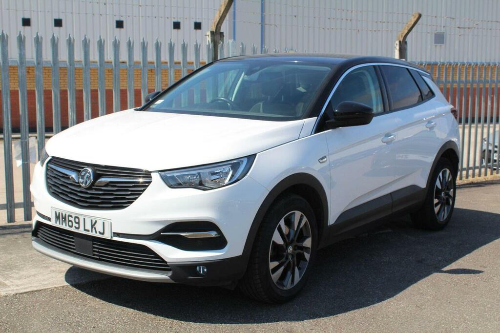 Vauxhall Grandland X Suv 1.2 Turbo Sri Nav Euro 6 Ss 201969 White