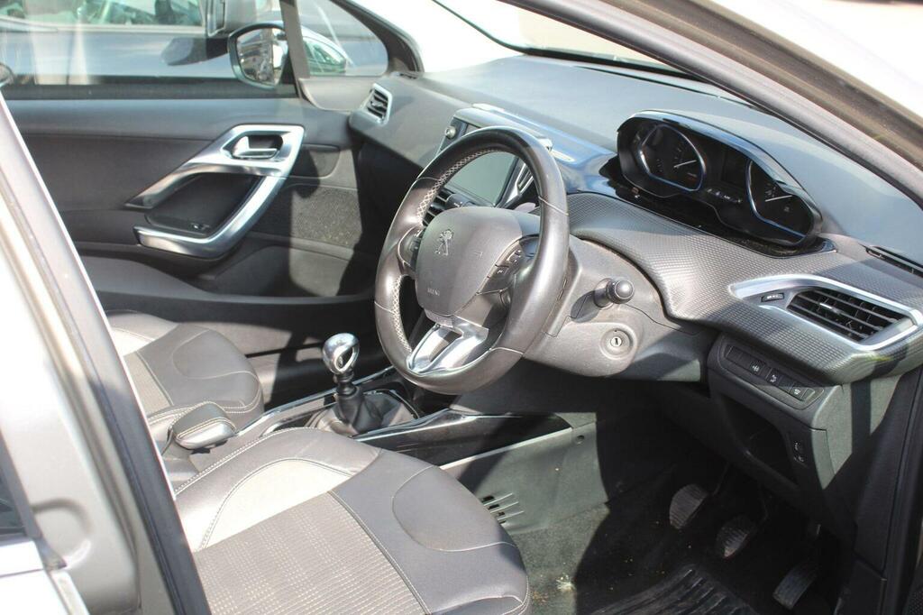 Peugeot 2008 Suv 1.6 Bluehdi Allure Euro 6 Ss 201515 Grey #3
