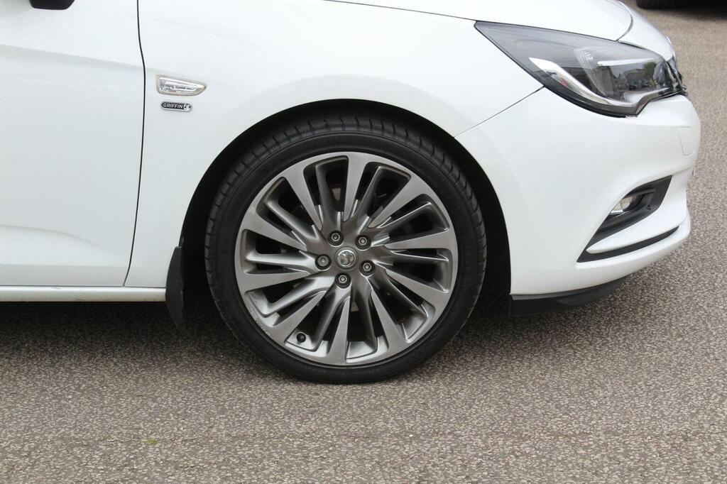 Vauxhall Astra 1.6 Cdti Blueinjection Griffin Euro 6 Ss White #5
