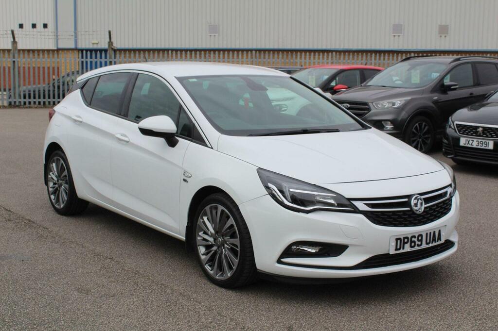 Vauxhall Astra 1.6 Cdti Blueinjection Griffin Euro 6 Ss White #3