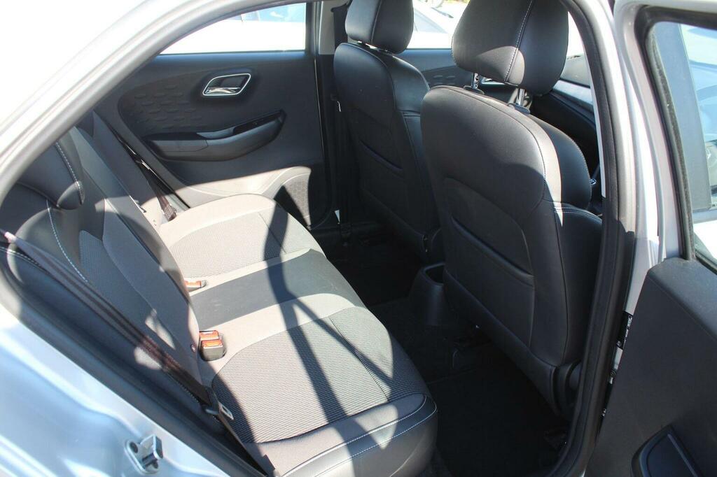 MG MG3 1.5 Vti-tech Exclusive Euro 6 Ss Silver #4