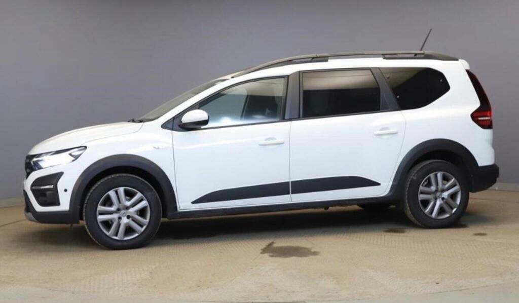 Dacia Jogger Mpv 1.0 Tce Comfort Euro 6 Ss 202272 White
