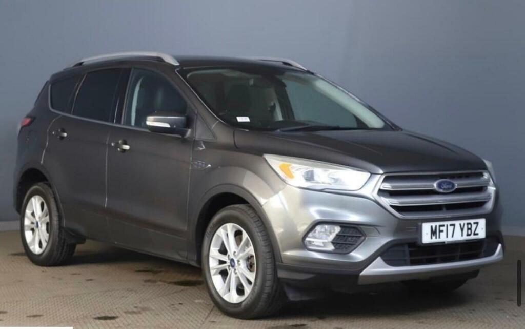 Ford Kuga Suv 2.0 Tdci Titanium Euro 6 Ss 201717 Grey