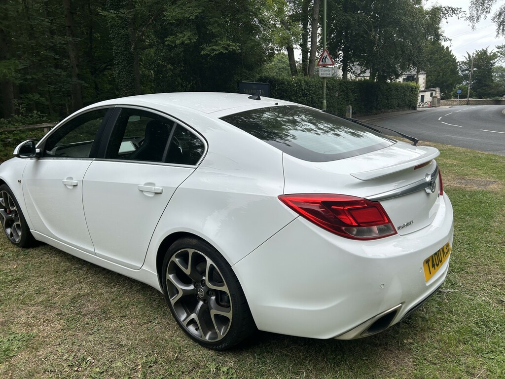 Vauxhall Insignia 2.8 T V6 Vxr Supersport T400KJD White #6