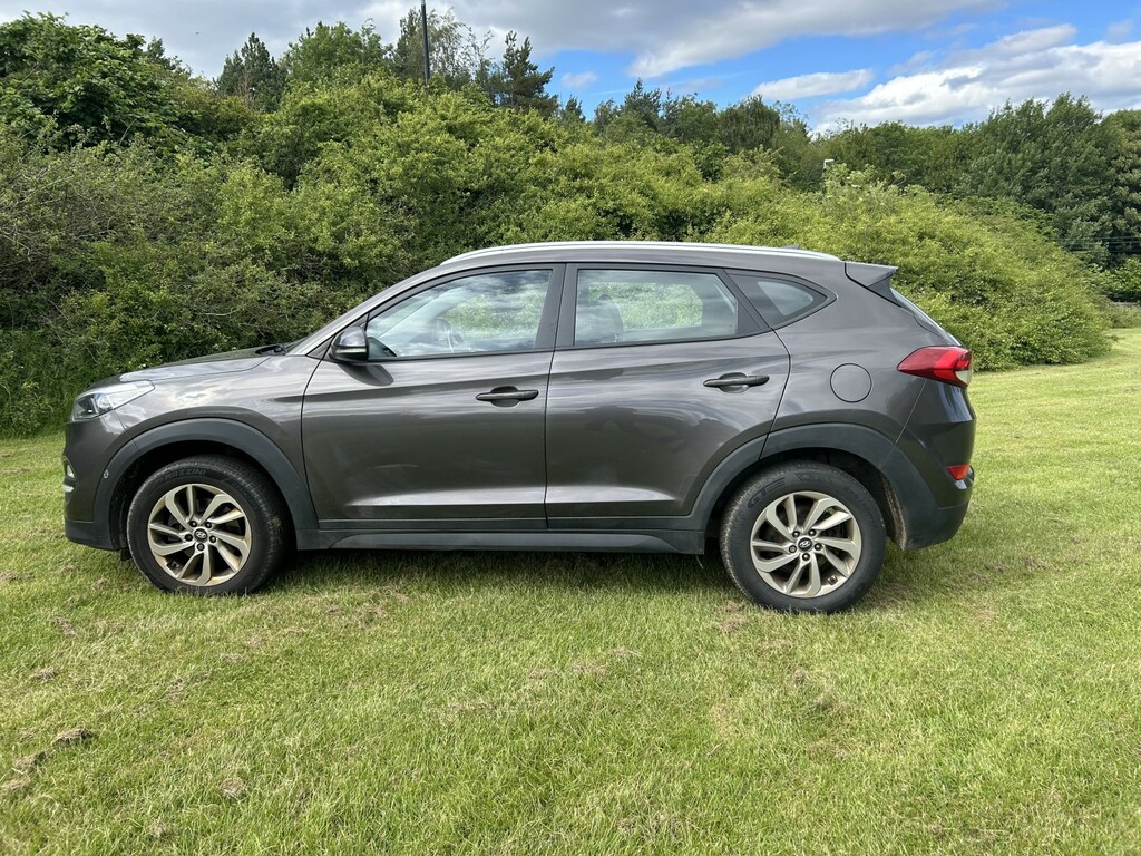 Hyundai Tucson 1.7 Tucson Se Nav 1.7 D 116Ps Bd Fss Grey #5
