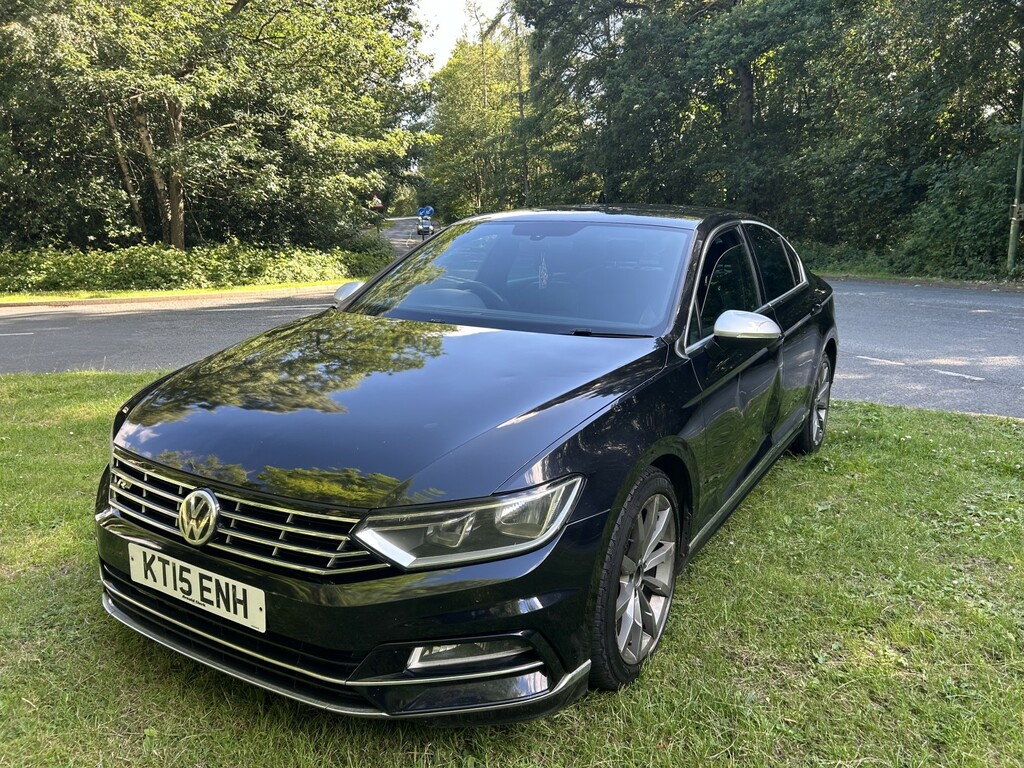 Volkswagen Passat 2.0 Tdi Bluemotion Tech R-line Black #4