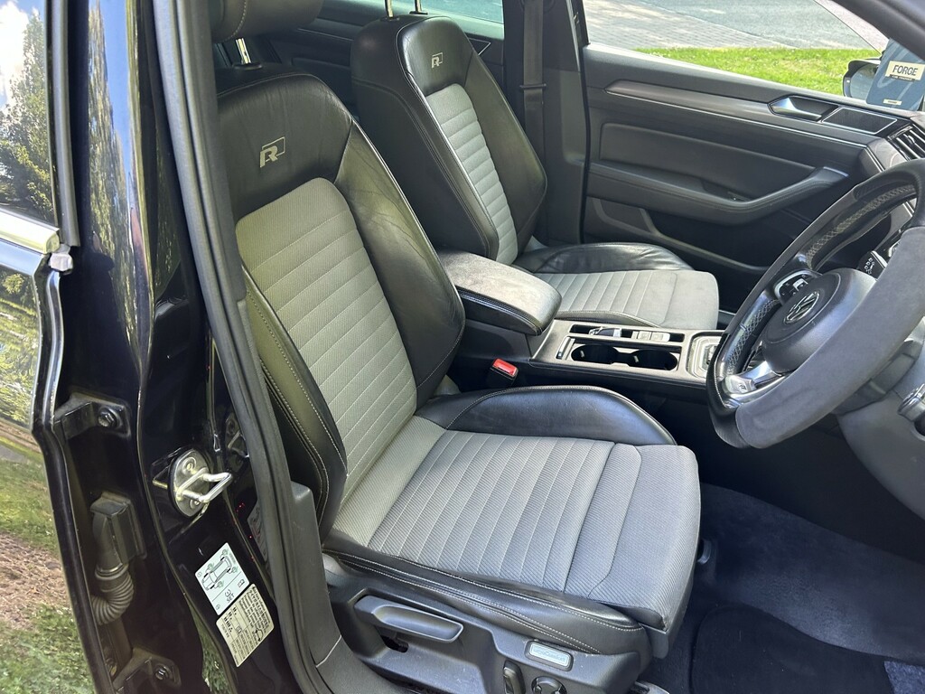 Volkswagen Passat 1.6 Tdi Bluemotion Tech Se Business Dsg Euro 6 S Grey #8