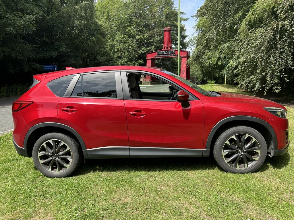Mazda CX-5 2.2 Skyactiv-d Sport Nav Red