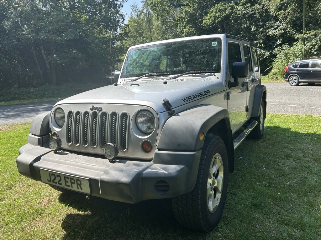 Jeep Wrangler 2.8 Crd Sport Unlimited Silver #4