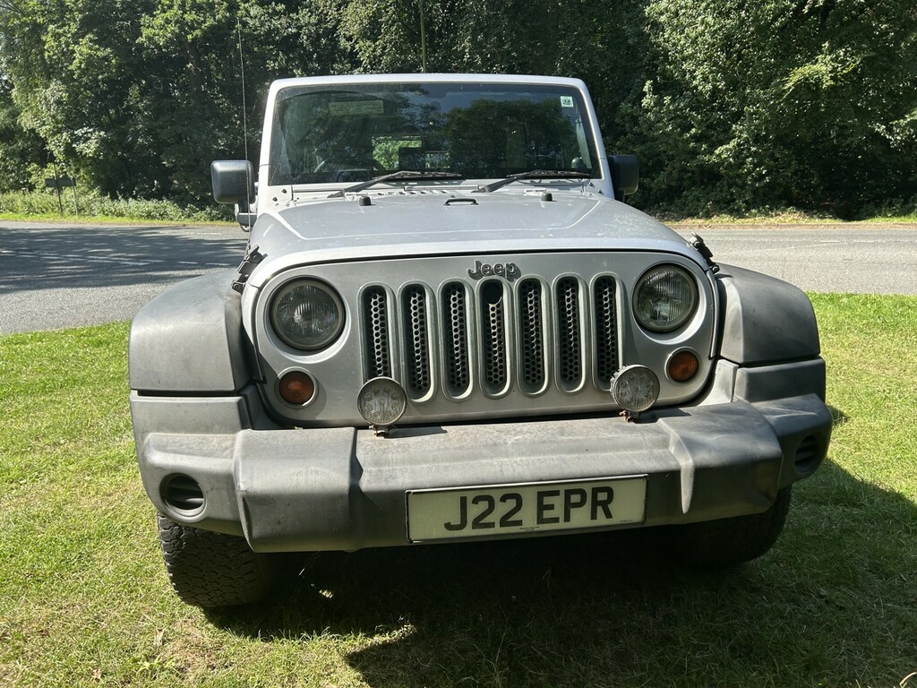 Jeep Wrangler 2.8 Crd Sport Unlimited Silver #3