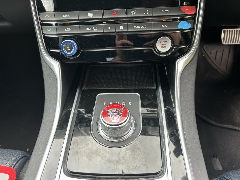 Jaguar XE 2.0 R-sport Grey #14