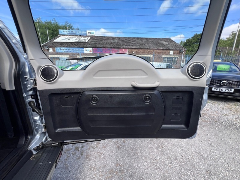 Mitsubishi Shogun 2.5 Trojan 114 Bhp Silver #36