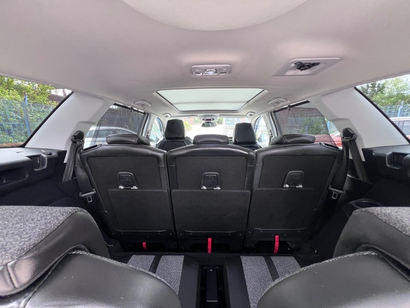 Peugeot 5008 1.2 Puretech Active White #53