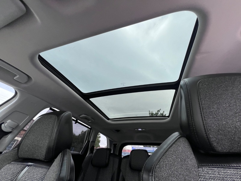 Peugeot 5008 1.2 Puretech Active White #43