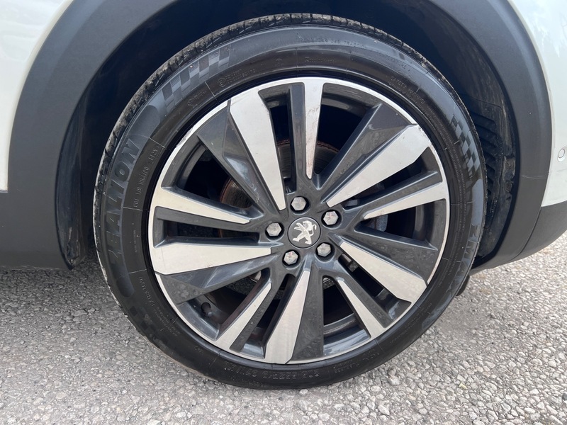 Peugeot 5008 1.2 Puretech Active White #61
