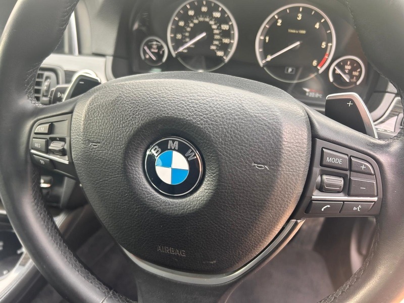BMW 5 Series 2.0 520D Luxury Touring White #3