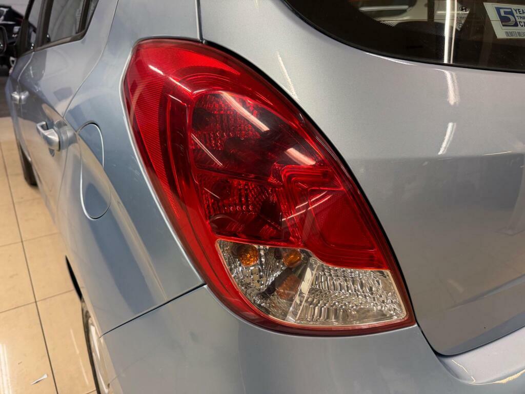 Hyundai I20 1.2 Classic Hatchback Euro 5 85 Red #11
