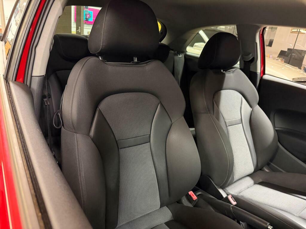 Audi A1 1.2 Tfsi Sport Sportback Euro 5 Black #12