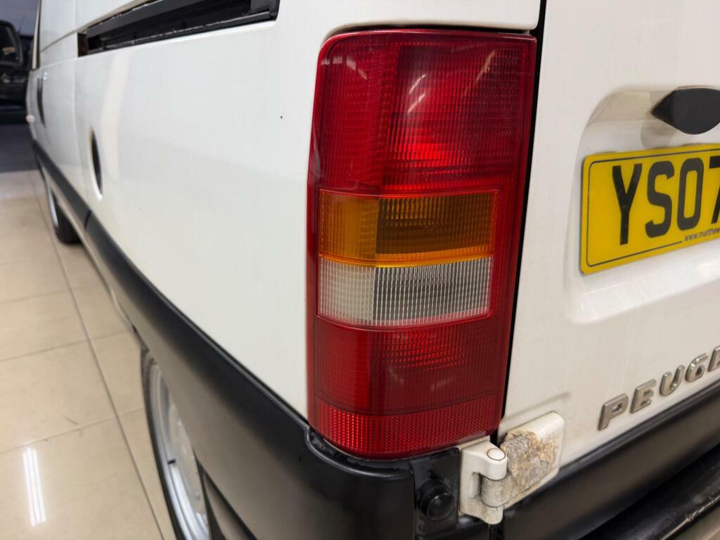 Peugeot Expert Hdi 120 Lwb Low Roof 17607 Silver #12