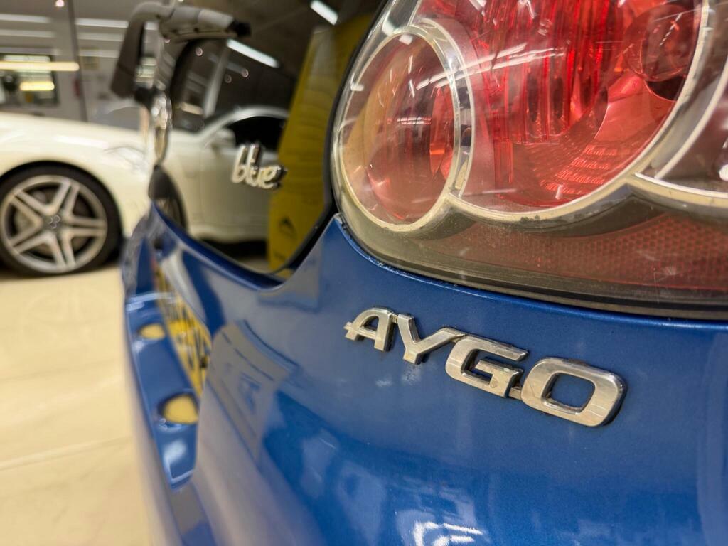 Toyota Aygo 1.0 Vvt-i Black Euro 4 Black #7