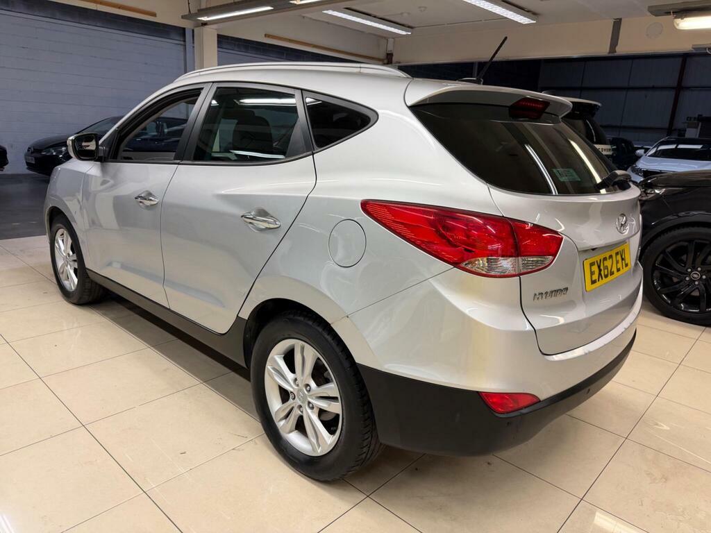 Hyundai Ix35 1.7 Crdi Premium Euro 5 S S Silver #4