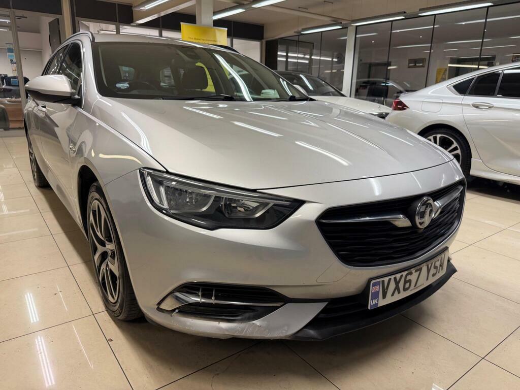 Vauxhall Insignia 1.6 Turbo D Ecotec Design Nav Sports Tourer E Silver