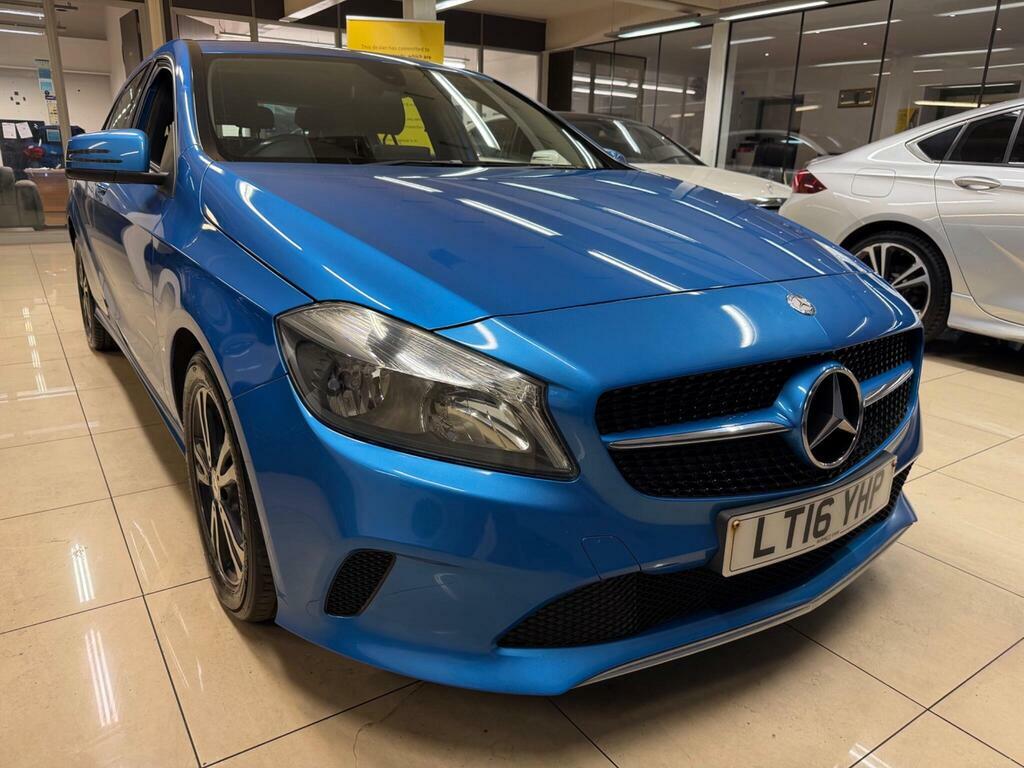 Mercedes-Benz A Class 1.5 A180d Se Euro 6 S S Blue