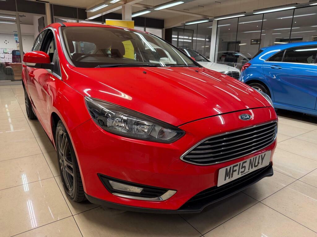 Ford Focus 1.5 Tdci Titanium Euro 6 S S Red