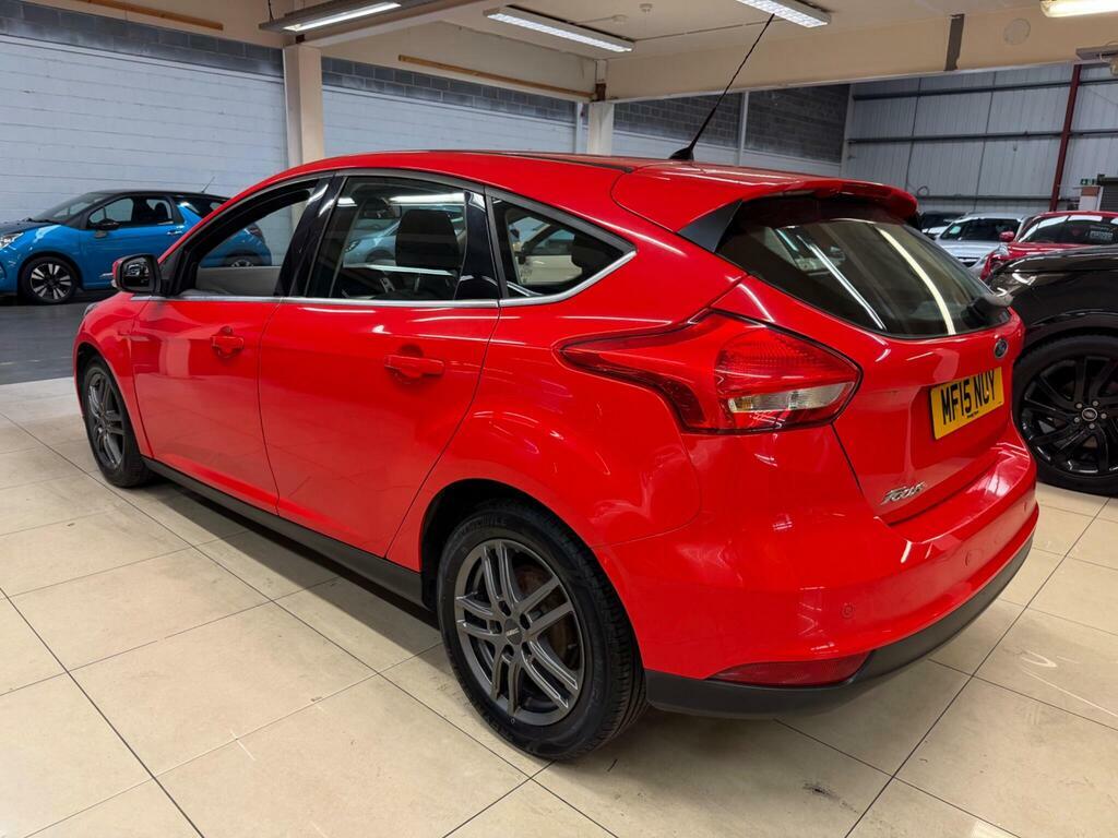 Ford Focus 1.5 Tdci Titanium Euro 6 S S MF15NUY Red #4