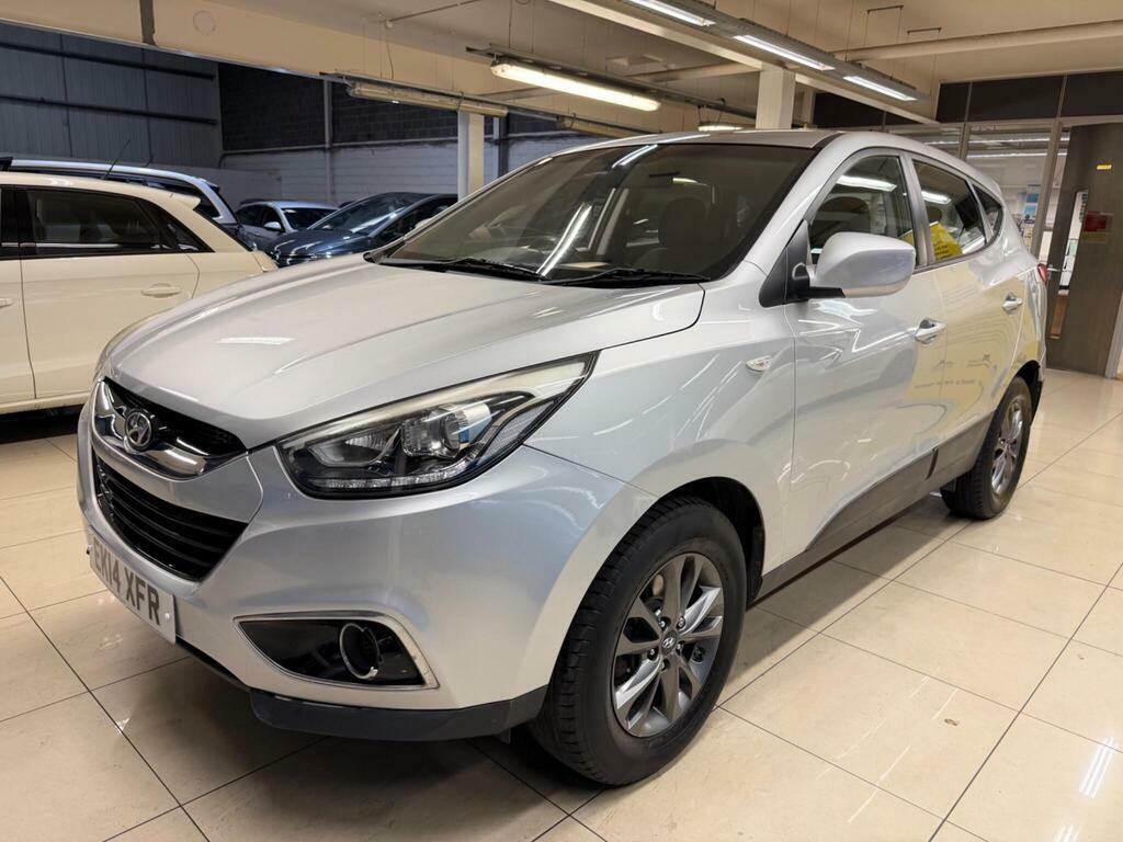 Hyundai Ix35 Crdi Se Nav White #3