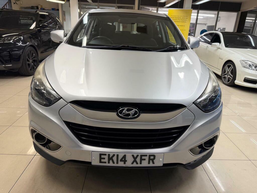 Hyundai Ix35 Crdi Se Nav White #2