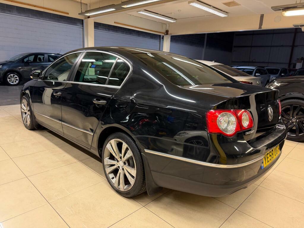 Volkswagen Passat 2.0 Tdi Sport Euro 5 Black #4