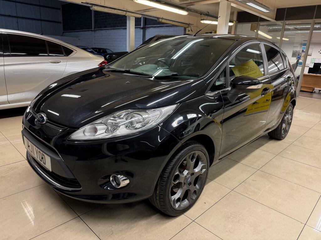 Ford Fiesta 1.6 Titanium Black #3