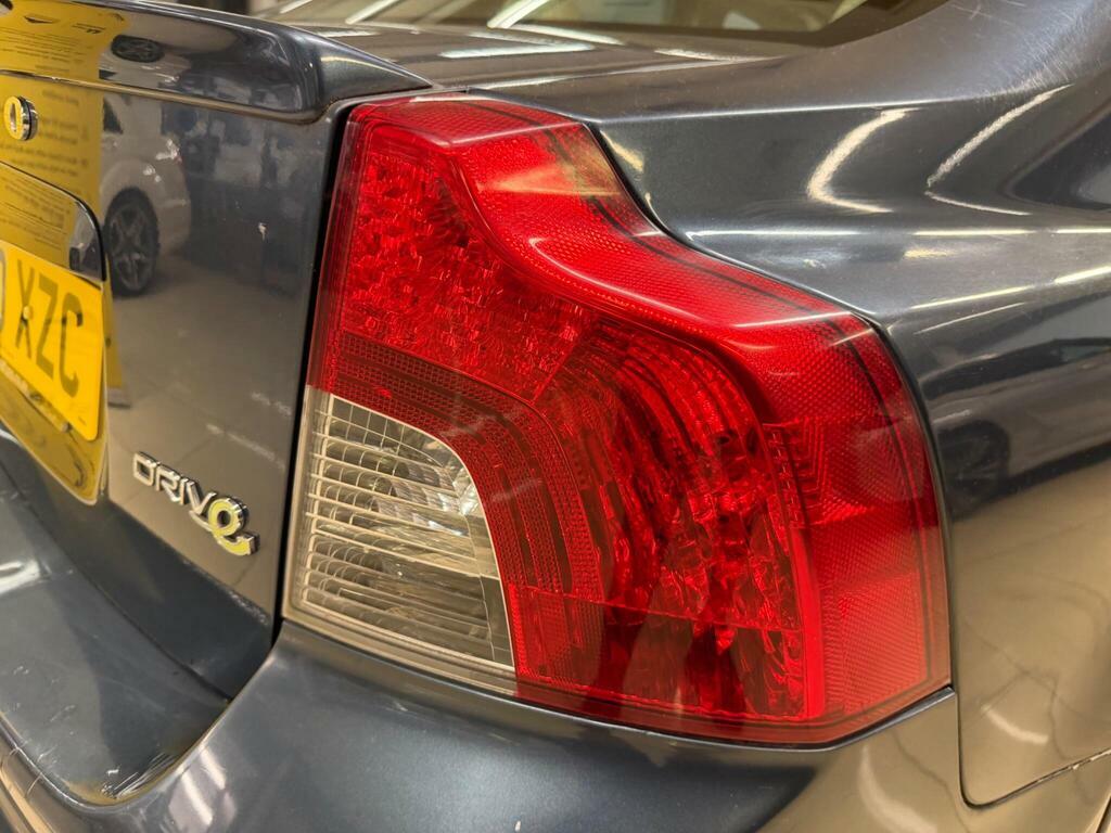 Volvo S40 2.0 D4 R-design Black #12
