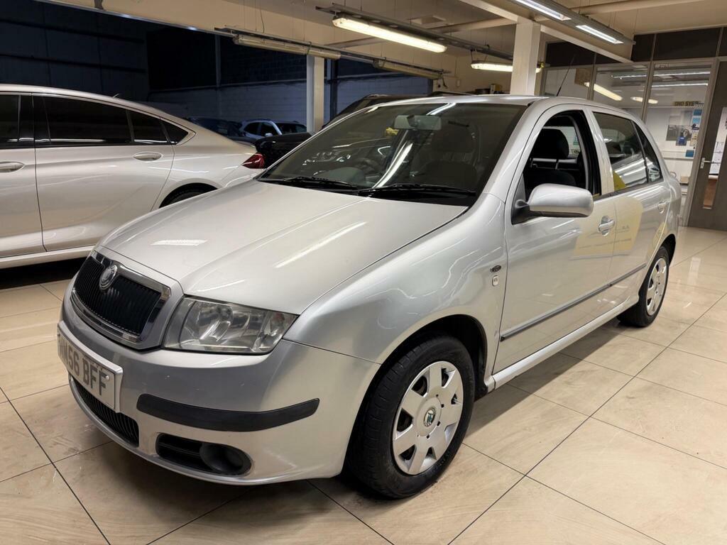 Skoda Fabia 1.6 16V 3 Grey #3