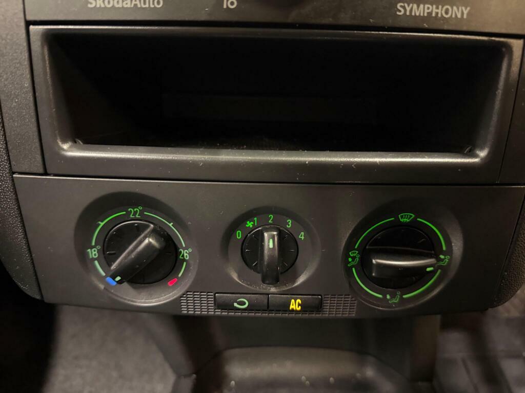 Skoda Fabia 1.6 16V 3 Grey #15