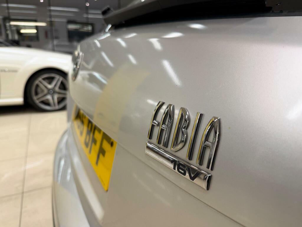 Skoda Fabia 1.6 16V 3 Grey #7