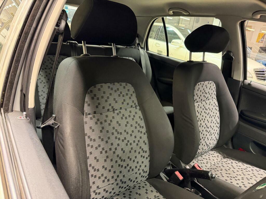 Skoda Fabia 1.6 16V 3 Grey #11