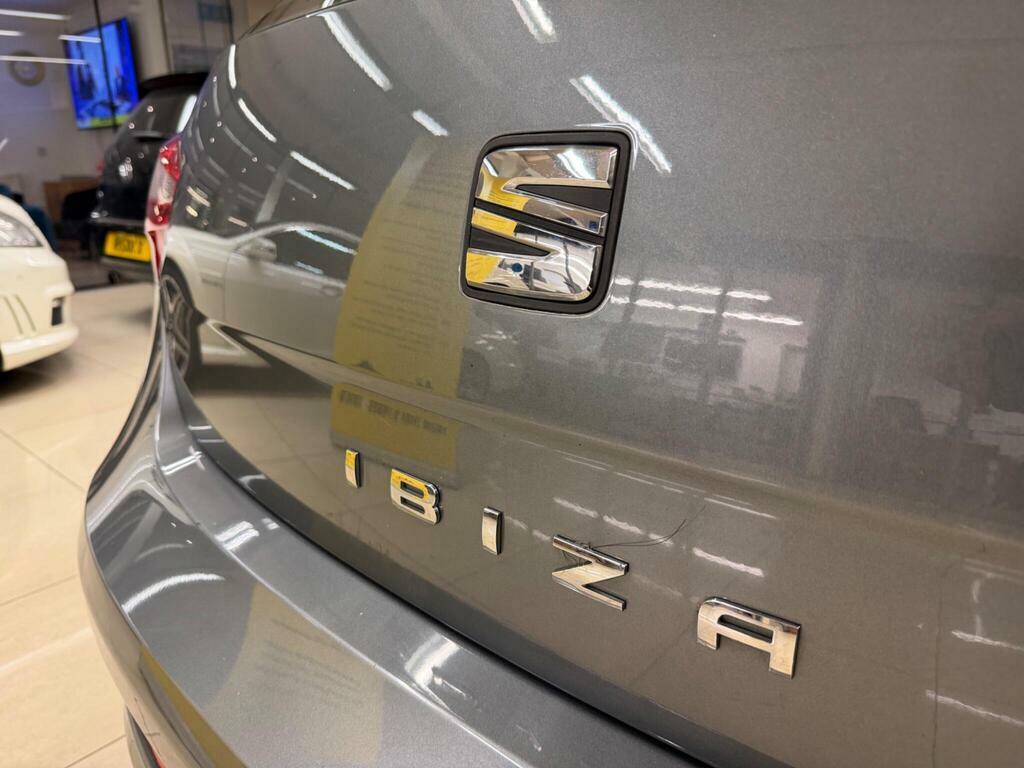 Seat Ibiza Hatchback Tsi White #8