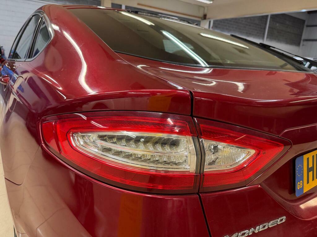Ford Mondeo 1.5 Tdci Econetic Titanium Red #11