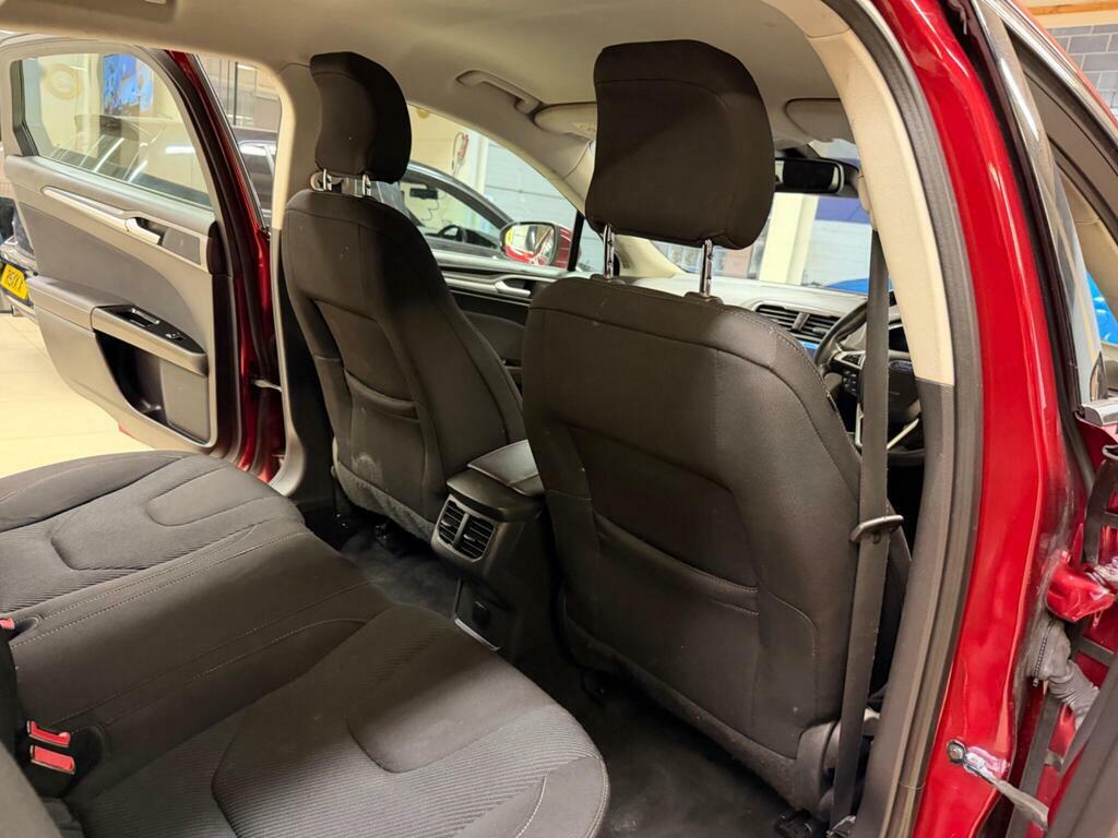Ford Mondeo 1.5 Tdci Econetic Titanium Red #17