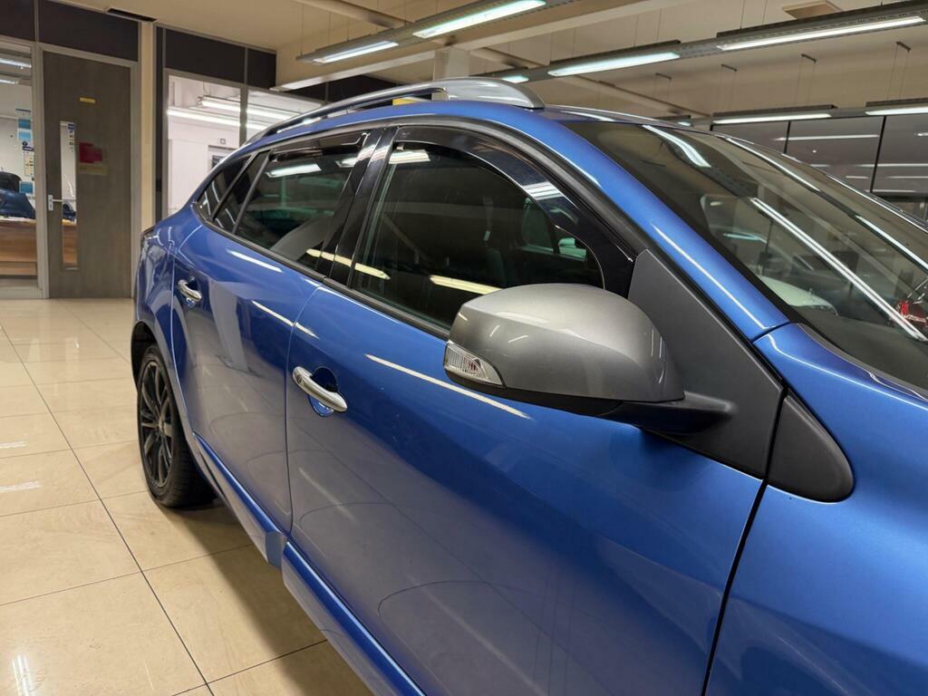 Renault Megane 1.5 Dci I-music Red #13