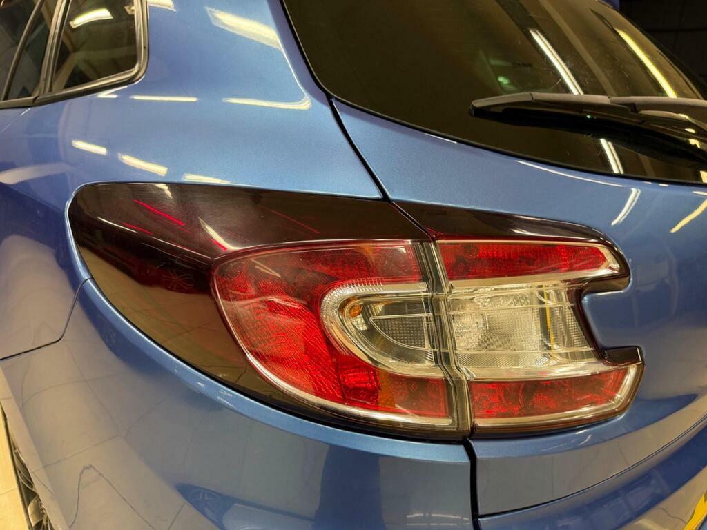 Renault Megane 1.5 Dci I-music Red #10