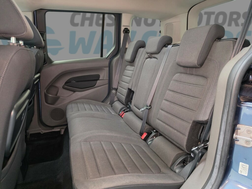 Ford Tourneo Connect 1.5 Ecoblue 120 Titanium Powershift Red #16