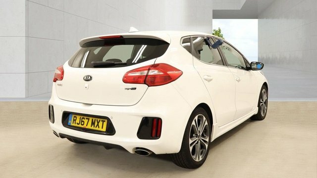 Kia Ceed 2018 1.6 Crdi Gt-line Hatchback White #4