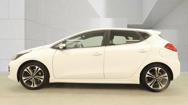 Kia Ceed 2018 1.6 Crdi Gt-line Hatchback White #6